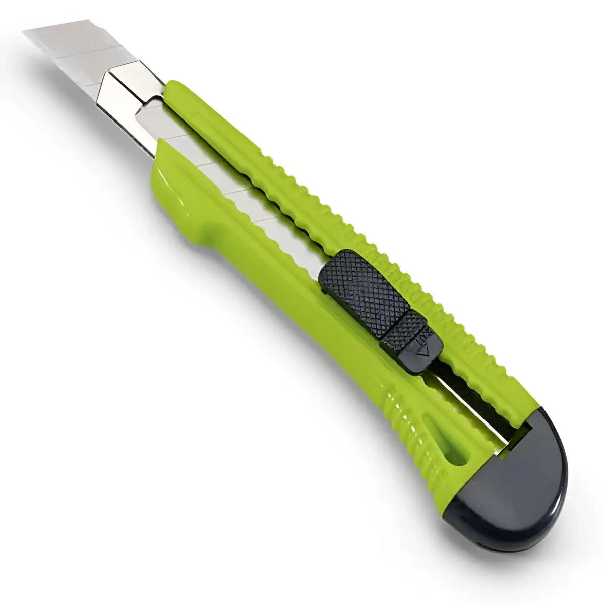 Hellgrünes nölle cuttermesser metallführung 18mm mit schwarzem griffrücken und schutzkappe aus plastik