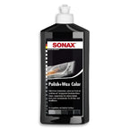 Schwarze sonax polish und wax color 500ml flasche mit weißem pumpenspender und autoscheinwerfer abbildung auf etikett