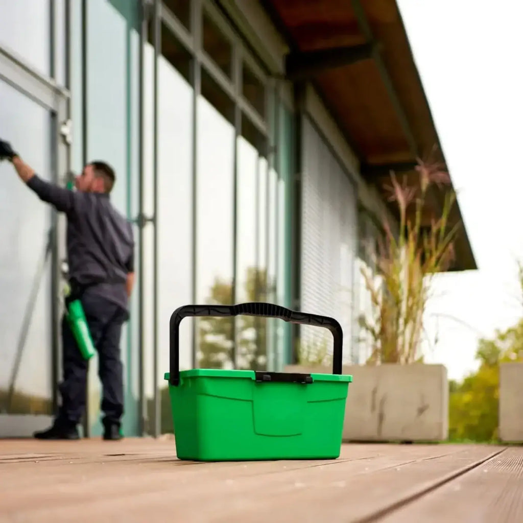 Unger 12 liter eimer bright green plastikeimer mit schwarzem griff und verstärktem halt